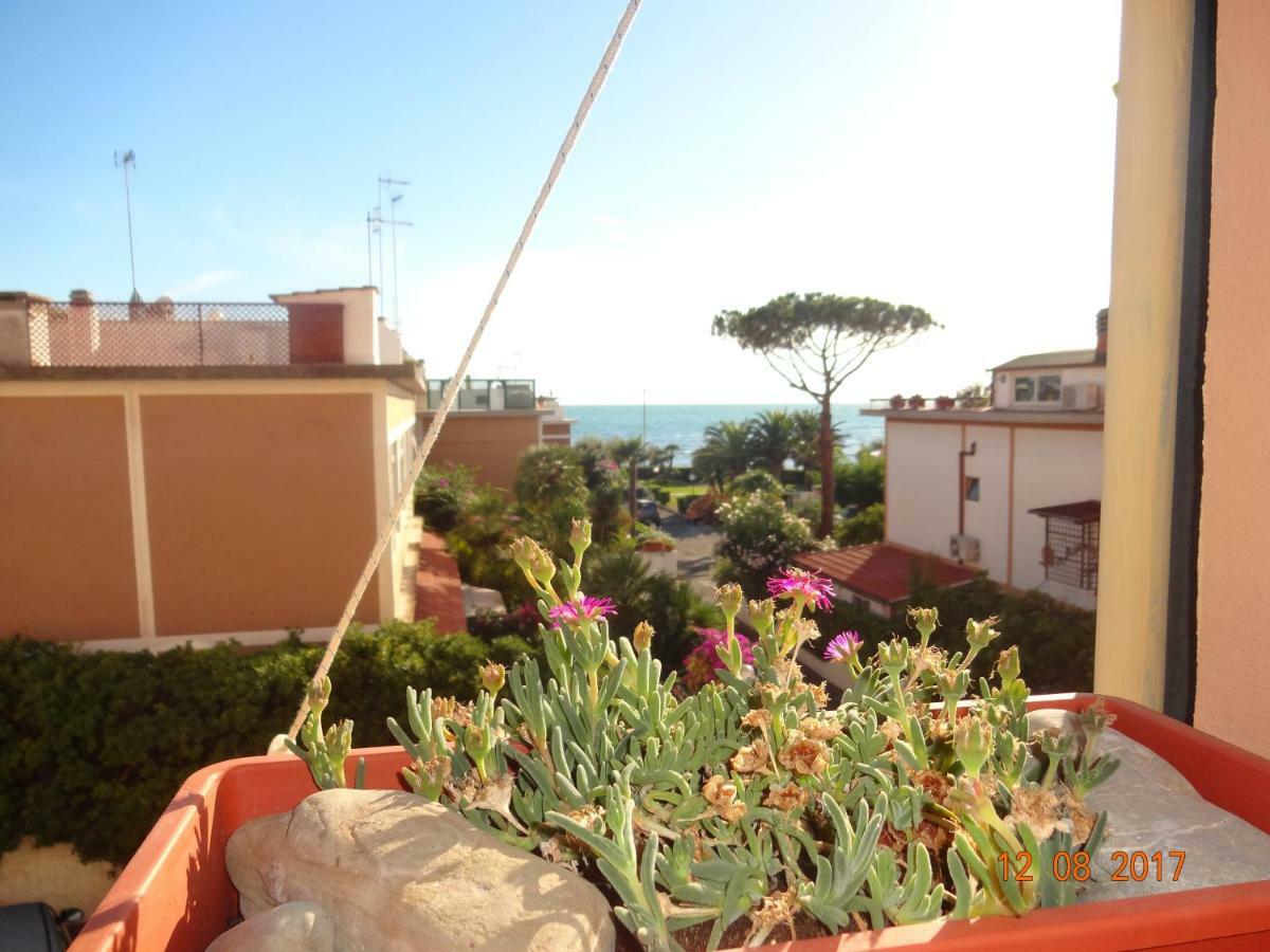Casa Mara Santa Marinella Exterior foto